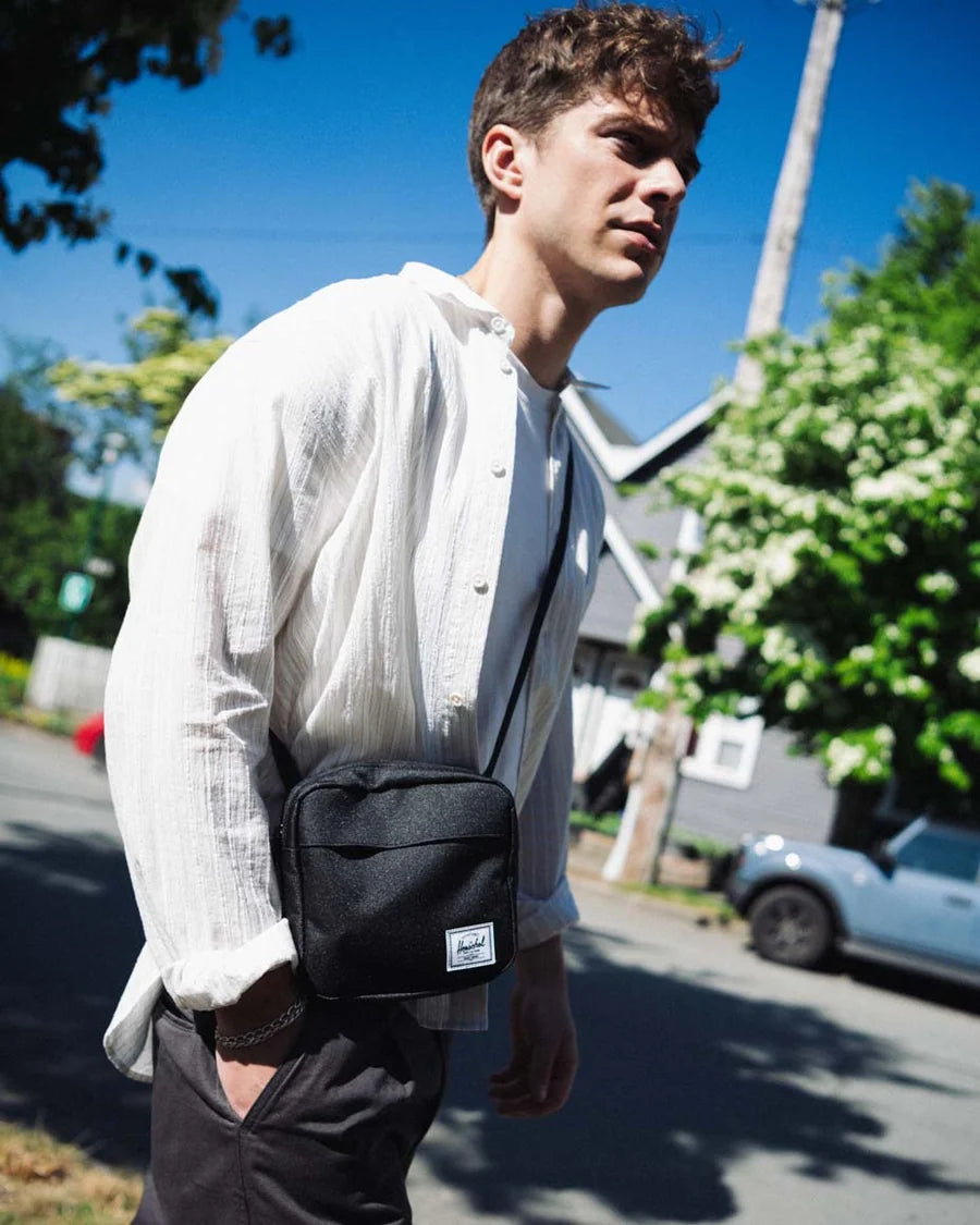 HERSCHEL CLASSIC CRSSBODY BLACK
