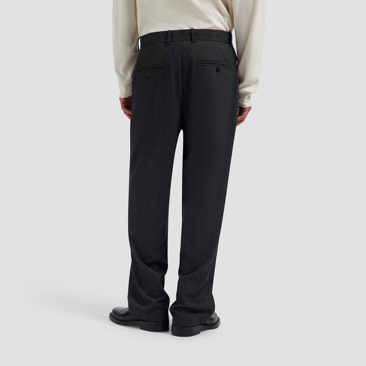 OLAF HUSSEIN HERRINGBONE RELAXED PLEATED PANT - CHARCOAL