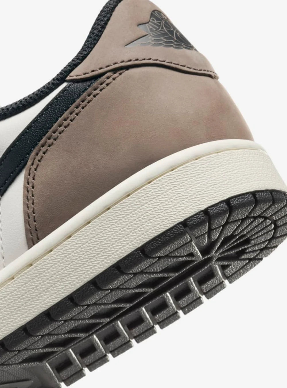 AIR JORDAN 1 RETRO LOW OG MOCHA